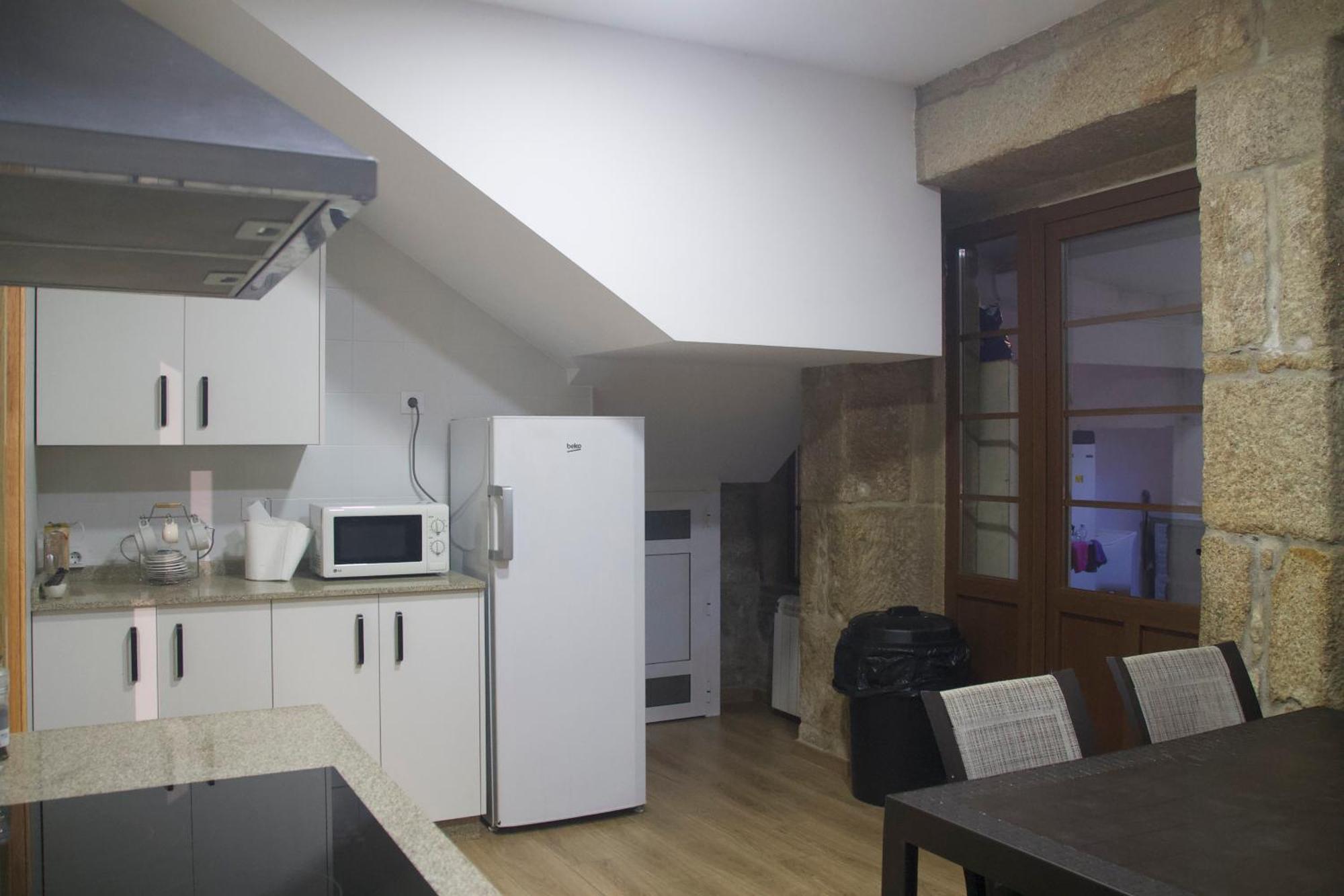 Albergue Parroquial Santiago Apostol De Redondela Exteriör bild